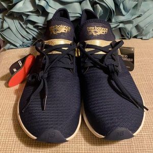 🌻NEW BALANCE Memory sole comfort. Size EU44 US12.  Navy w/ Gold metallic (F010)